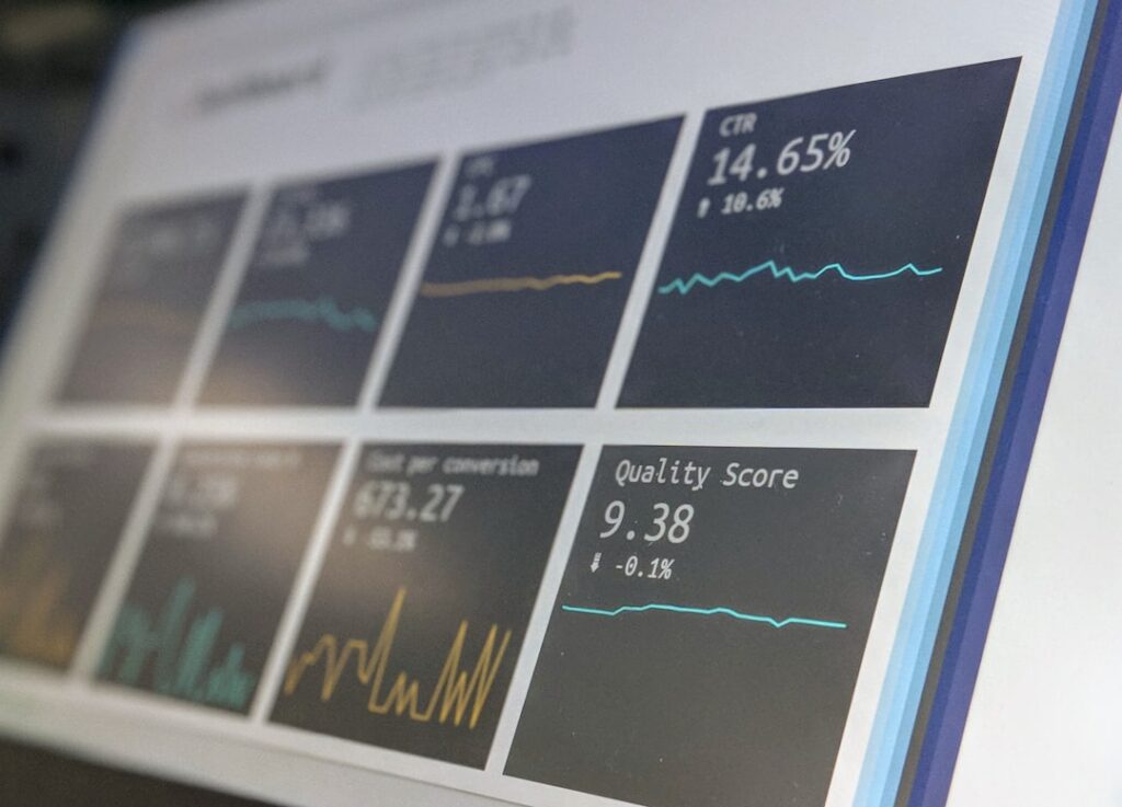 découvrez comment optimiser chaque étape de votre sales funnel pour convertir plus de prospects en clients et booster vos ventes grâce à des stratégies efficaces et adaptées à votre entreprise.
