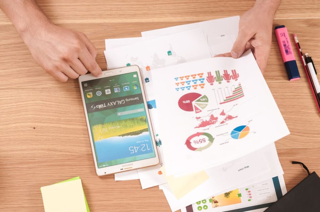 découvrez le métier de data analyst : analyses de données, outils statistiques, compétences essentielles et rôle clé dans la prise de décision des entreprises.