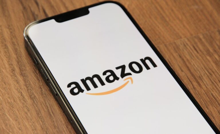 découvrez comment générer un revenu complémentaire depuis chez vous grâce à amazon. astuces et stratégies simples pour augmenter vos gains à domicile.